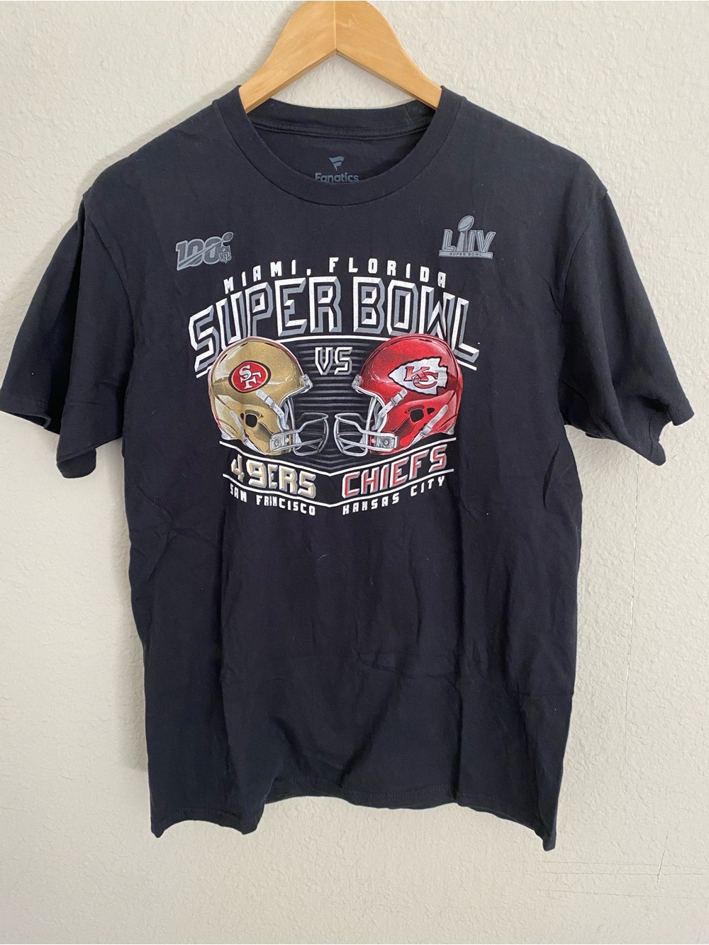 Fanatics Super Bowl LIV 49ers vs Chiefs Black Graphic Tee Medium
